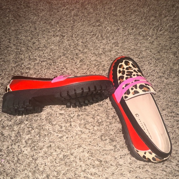 Leopard Print Roarrr Loafers - Picture 3 of 7